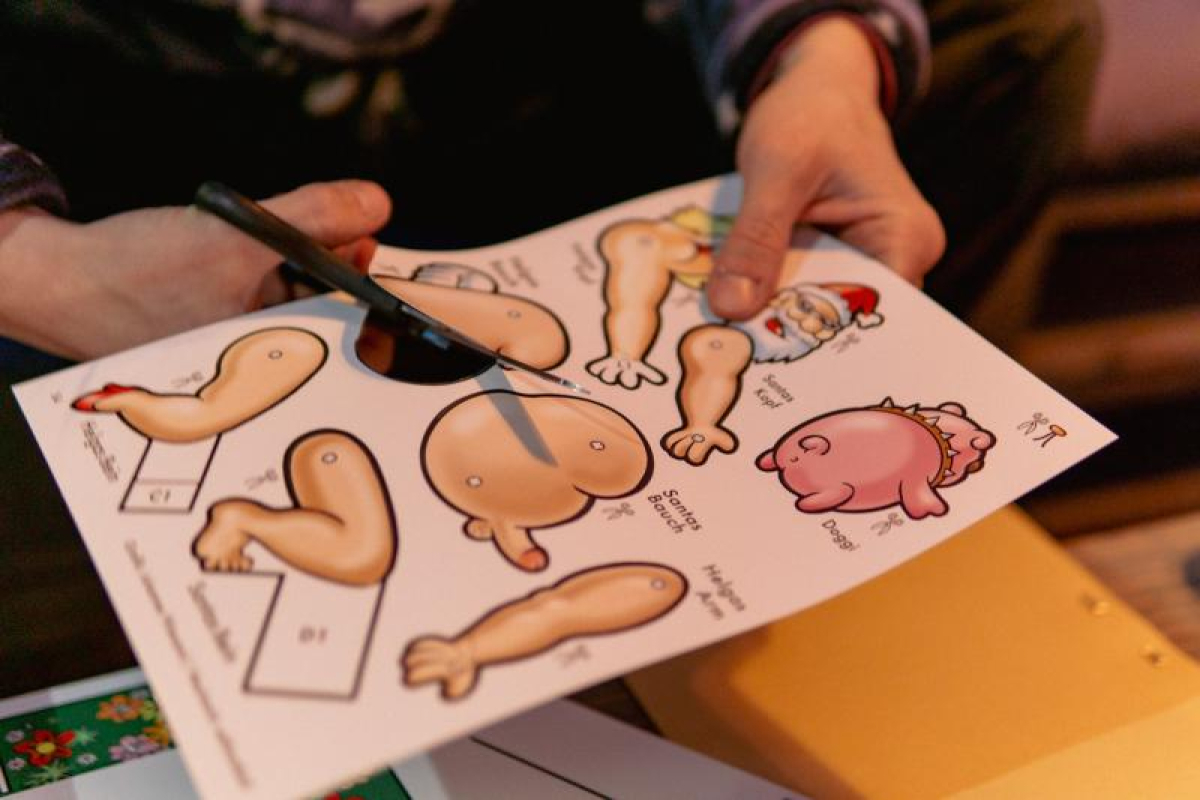 Preview: SANTA PAULI Bastelbogen Bang Bang