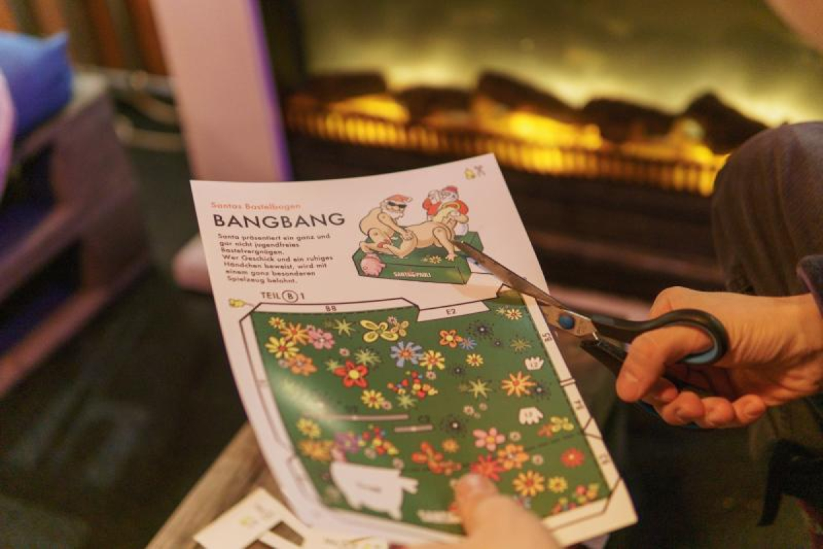 Preview: SANTA PAULI Bastelbogen Bang Bang