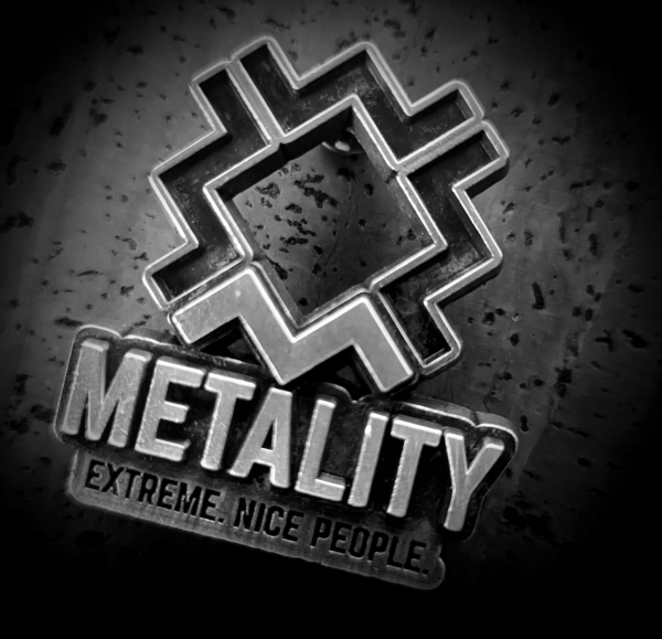 Metality 3D Metal Pin - 5cm